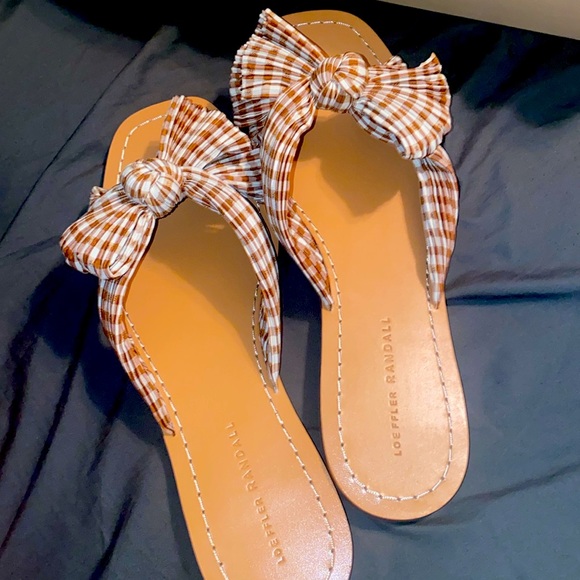 New! Loeffler Randall RIMA PLEATED KNOT FLAT SANDAL (fall sandals πππ§‘) - Picture 3 of 11